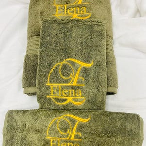 Personalized 3 piece Bath Towel Set, Embroidered Bath Towel, Hand Towel, Wash Cloth image 12