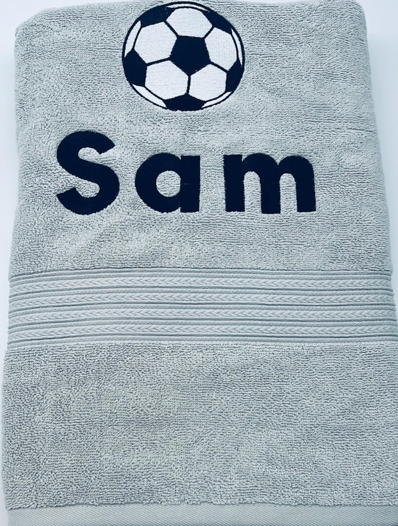 Personalized Bath Towel 28" x 54", Eco-Friendly Custom Monogrammed/Embroidered, 100% Cotton, Wedding, Birthday and Anniversary Gift image 8