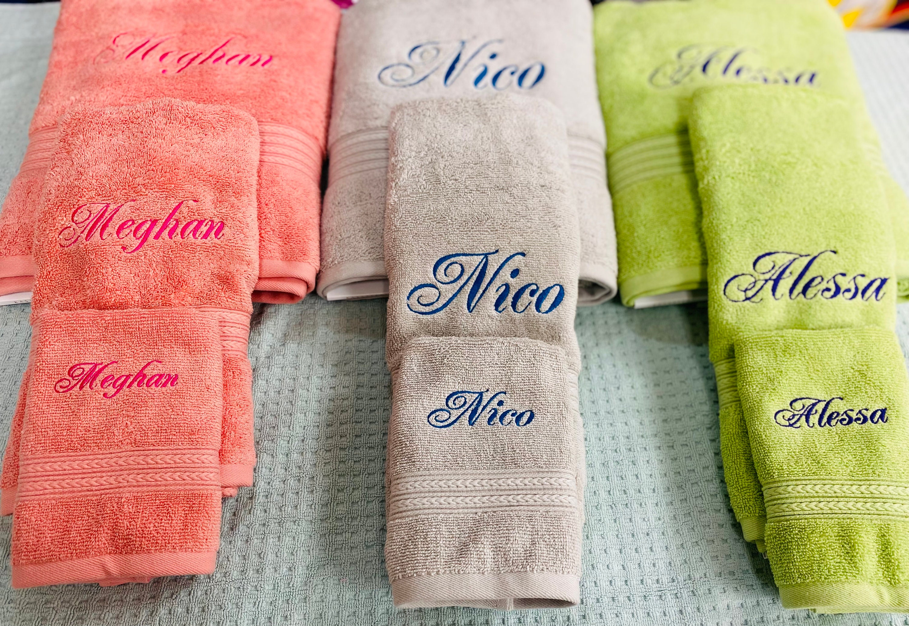 Monogrammed Towel Set – theplaidpalmtree-6768