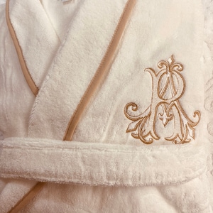 Personalized Turkish Plush Robe with Piping, Monogrammed 100% Cotton, Custom, Embroidered, Couples, Wedding Robe Made in Turkey image 3