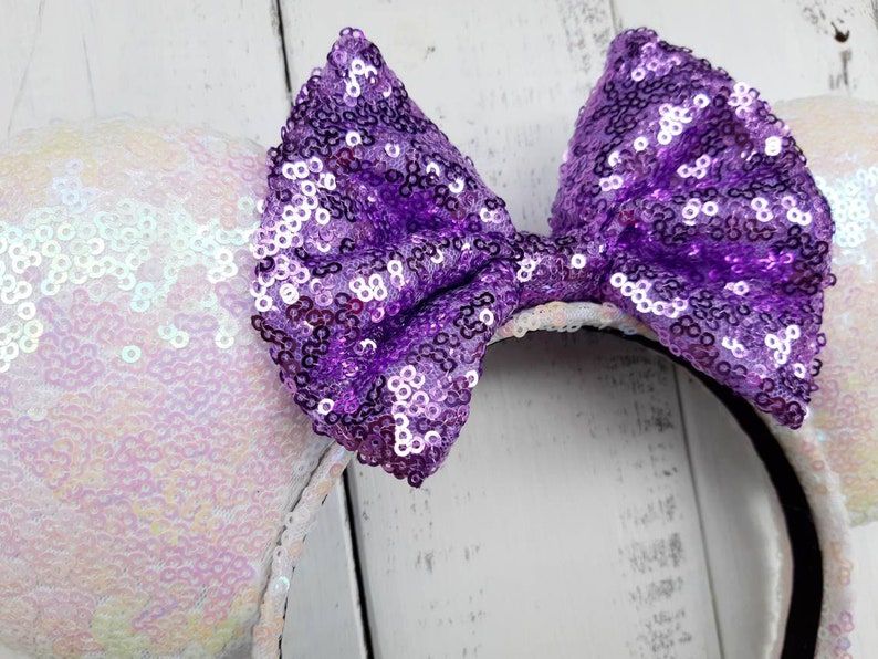 iridescent ears