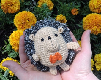 Petit petit hérisson au crochet, petit jouet au crochet, jouet au crochet de hérisson, cadeau baby shower, hérisson au crochet Amigurumi