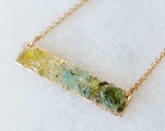 Raw Emerald necklace - Minimalist gemstone jewelry - Taurus jewelry - May birthstone necklace