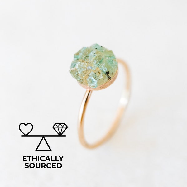 Raw Emerald Ring, Emerald Engagement Ring, Raw Gemstone Ring, Crystal Ring, Raw Stone Ring, Gold Emerald Ring, Bridesmaid Ring, Genuine Ring