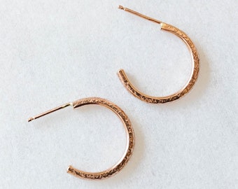 Textured Hoop Earrings, Small Hammered Feathered Gold Hoops, Spiral Earrings, Statement Jewelry, Wedding Earrings, Gift For Her, Boho