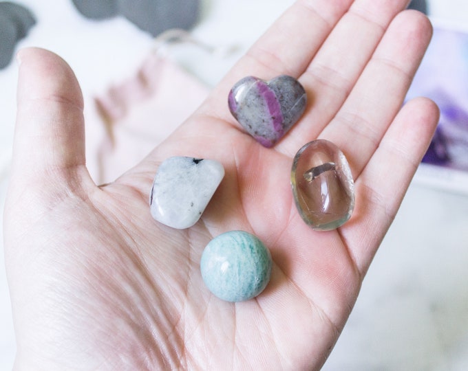 Crystals for mom | ethically sourced gemstone pocket crystal kit | healing crystal gift set