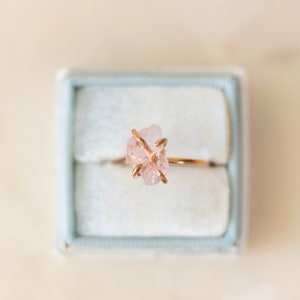 Morganite Ring, Raw Morganite Ring, Morganite Engagement Ring, Promise Ring, Raw Stone Ring, Unique Engagement Ring, Pink Rose Gold Ring image 3