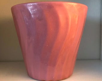 Vintage Mid-Century Modern Pink Bauer Swirl Pottery #6 1/2