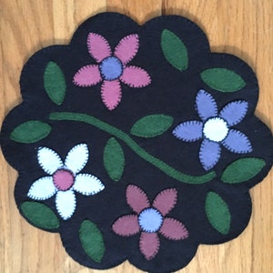 FLORAL Candle Mat Table Topper image 1