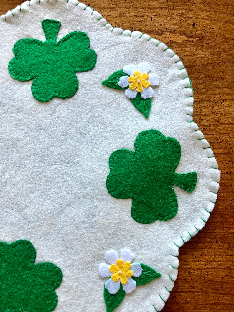 Shamrock and Flower Scalloped Wool Felt Candle Mat Table Topper 12 image 4