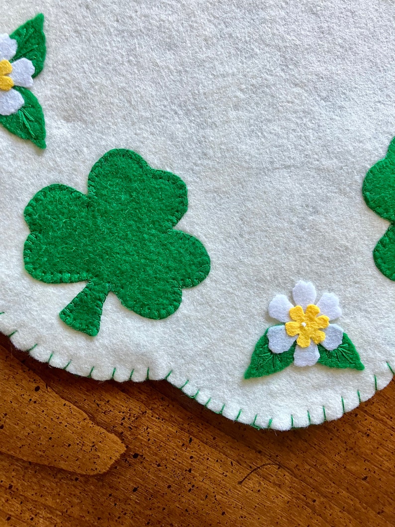 Shamrock and Flower Scalloped Wool Felt Candle Mat Table Topper 12 image 5