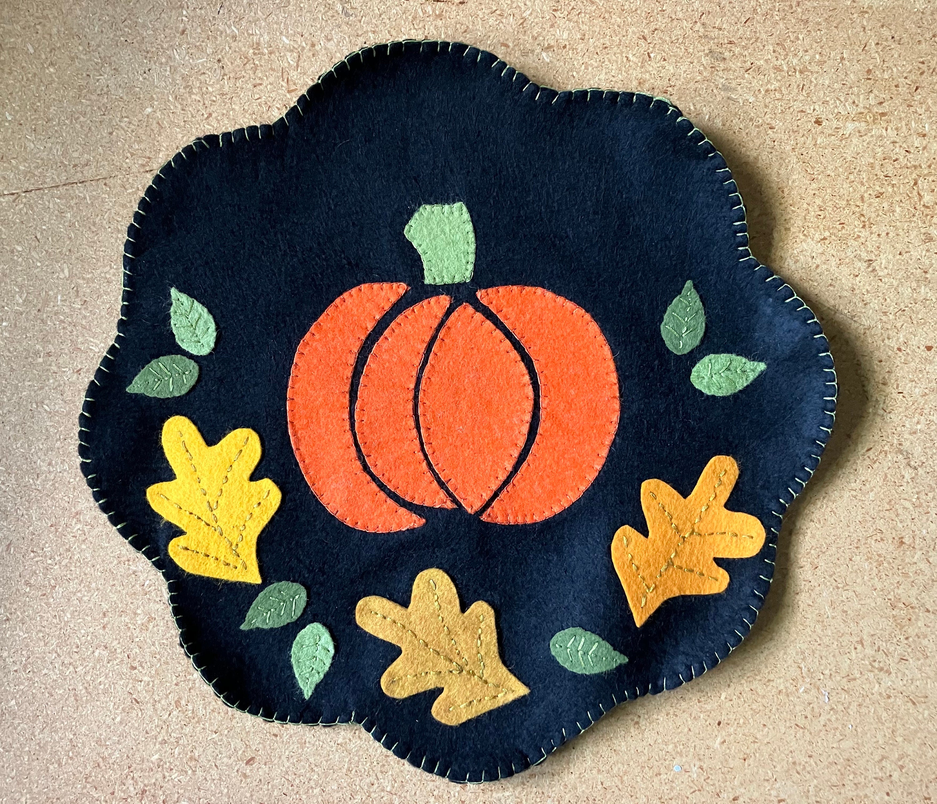 Autumn Pumpkin and Leaves Felt Penny Rug Candle Mat Table Topper - Etsy