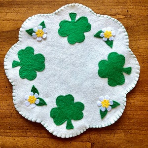 Shamrock and Flower Scalloped Wool Felt Candle Mat Table Topper 12 image 2