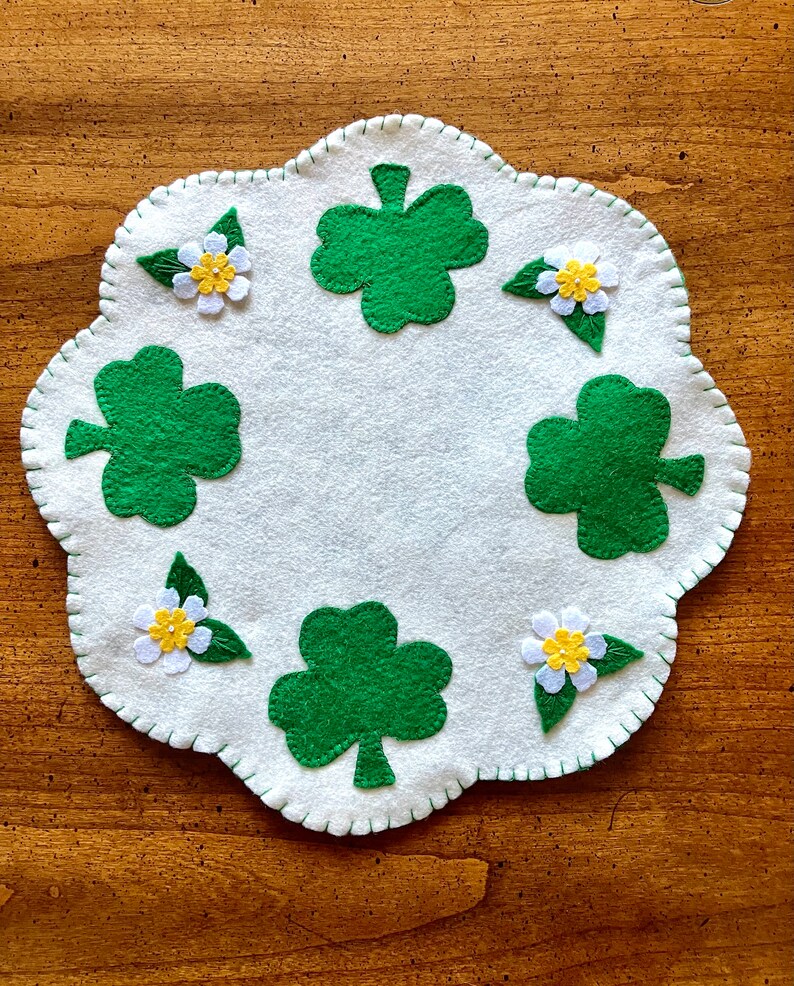 Shamrock and Flower Scalloped Wool Felt Candle Mat Table Topper 12 image 2