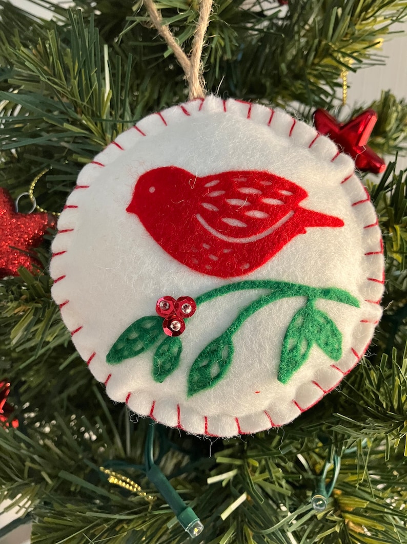 RED BIRD on Branch Felt Christmas Tree Ornament image 1