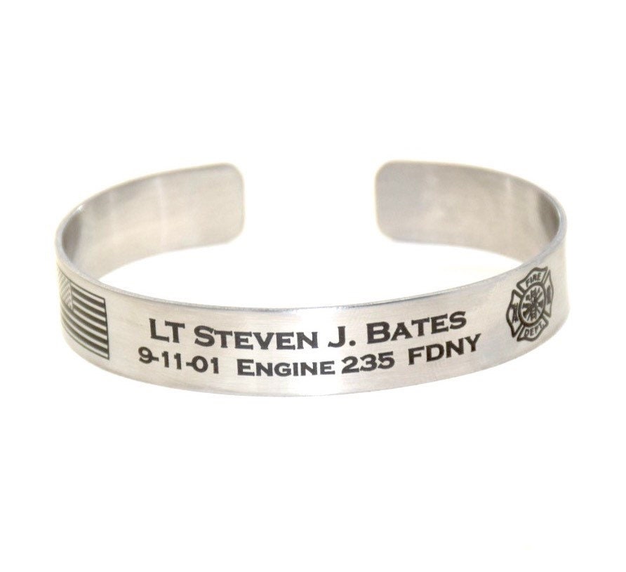 FDNY Rubber Bracelet – 9/11 Memorial Museum Store
