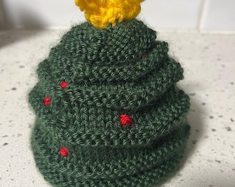 knitted newborn Christmas tree hat