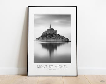 Cartaz do Mont St Michel - Impressão minimalista em preto e branco - Coordenadas - Cartaz do Mont St Michel - França - Normandia