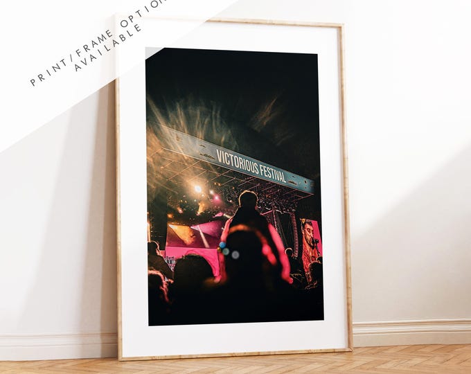 Victorious 26 - Photography Print - Portsmouth and Southsea Prints - Wall Art -  Frame and Canvas Options -  Portrait
