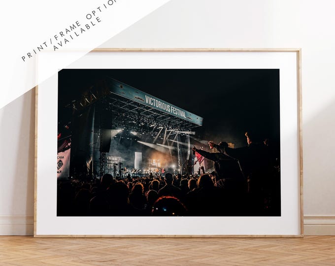 Victorious 26 - Photography Print - Portsmouth and Southsea Prints - Wall Art -  Frame and Canvas Options -Landscape