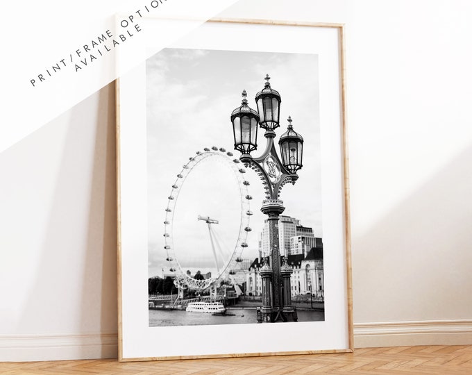 London Eye - London Photography Print - Fine Art Photography - London Print - Poster - Wall Art - UK - Minimalist - Modern - Streetlamp