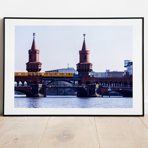 Berlin Fotografie-Druck – Wandkunst – Poster – Modern – minimalistisch – Giclée – Kunstdruck – Geschenk - Deutschland