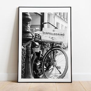 Amsterdam Bicycle Print - Black and White Photography Print - Fine Art Photography - Amsterdam Print - Poster - Wall Art - Minimalist - Gift