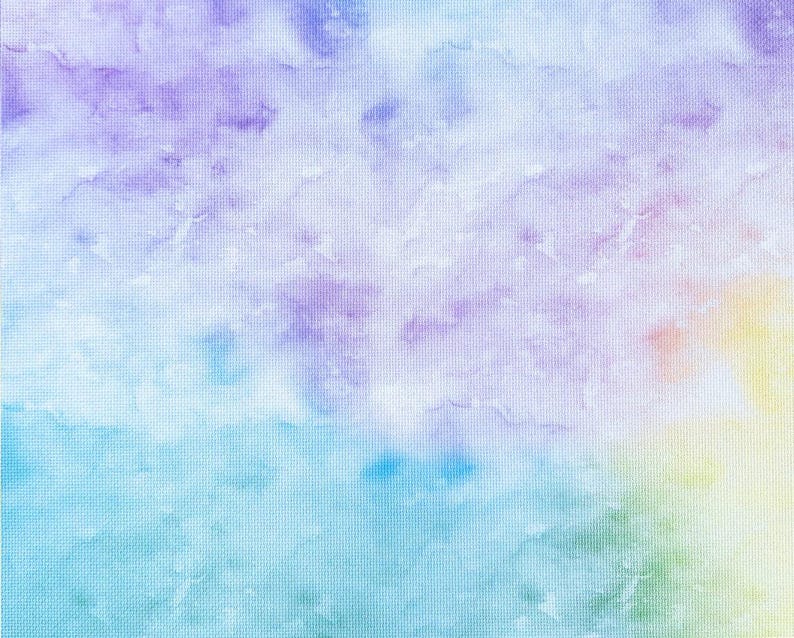 Pu&ograve; includere: Sfondo astratto ad acquerello con un gradiente di colori viola, blu e giallo. I colori sono sfumati insieme per creare un effetto morbido e sognante.