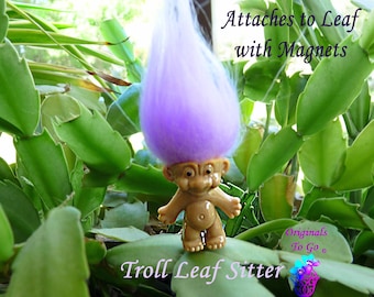 Magnetic Mini Troll Plant Sitter: Fairy Garden Ornament