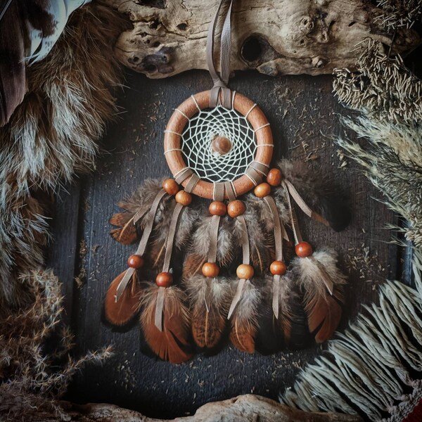 Petit attrape rêve pour rétroviseur de voiture, décoration bohème, dreamcatcher plumes naturelles