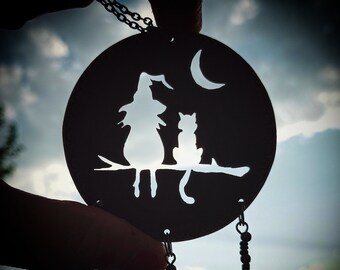 Witch and cat decoration, metal wall hanging, patinated brass mobile, witchcraft altar, magical and poetic atmosphere