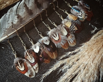 Boucles d'oreilles plumes naturelles, bijou bohème pour l'été, accessoire pour festival , style boho, hippie