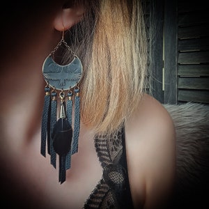 Crow earrings, black bird earrings, leather fringes, black feather jewelry, dark boho image 3