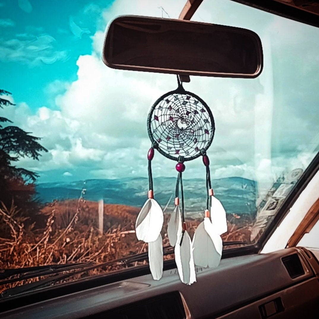 Petit Attrape Rêve Plumes Blanches, Dreamcatcher Cuir Vert et Perles Violettes