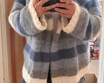 Modèle de tricot cardigan cascade facile, avec des instructions écrites schématiques et complètes