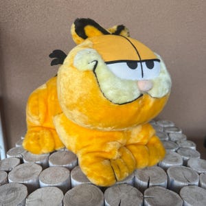 Jumbo Sized Garfield Plush Toy by PAWS Play by Play