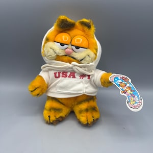 USA #1 Garfield, Small Vintage Garfield Plush Toy (#31-03060)