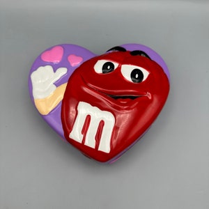 M&M Candy Holder- 2003 Ceramic Heart Keepsake Bowl