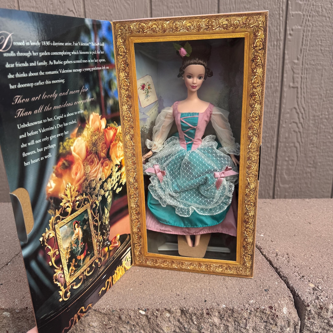 Fair Valentine Barbie, Special Edition Be My Valentine Collectors Series,  1997 #18091