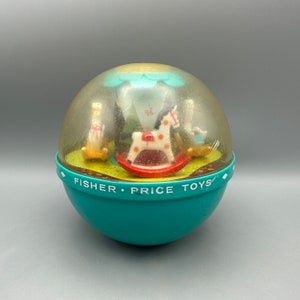 Fisher Price Poly Poly Chime Ball #165, Vintage (Clear Plastic is a little Cloudy)
