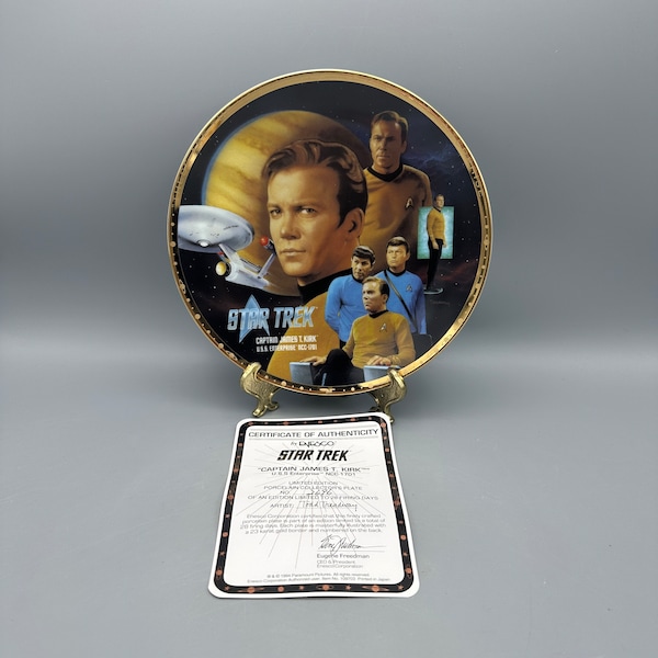 Star Trek "Captain James T. Kirk" Collector Plate Limited Edition, #2,696 Vintage