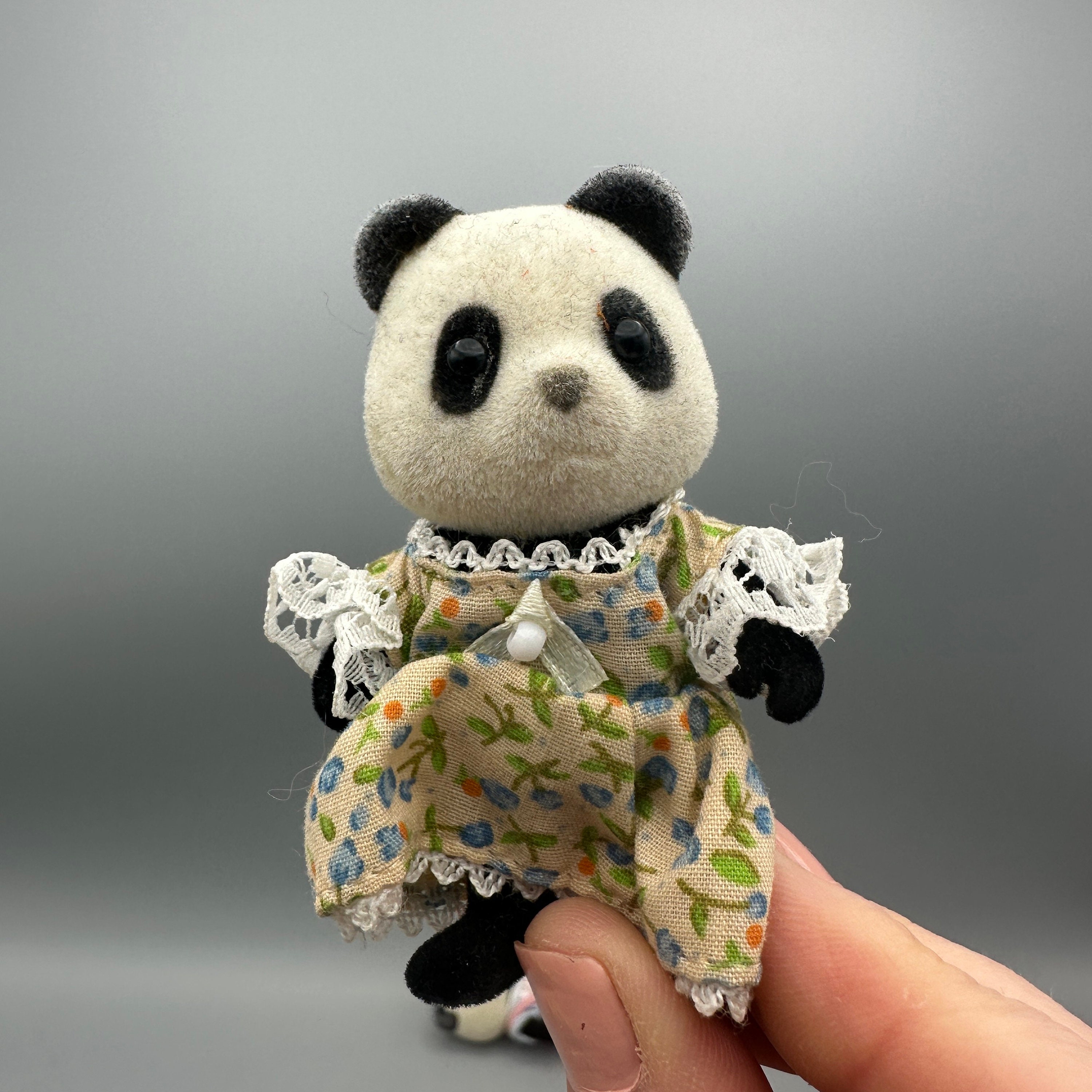 Used] PANDA FAMILY 2885 Epoch Sylvanian Families Calico Critters