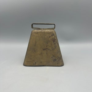 Cow Bell, Rustic Vintage (Gold Colored)