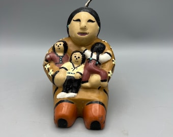 Pueblo Story Teller Doll With 4 Children by Joanne Trujillo,, Cochiti  Pueblo, NM 