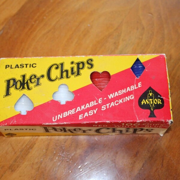 Vintage Astor Plastic Poker Chips 98 Chips Made in British Hong Kong