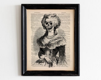 Puede incluir: Una ilustración vintage en blanco y negro de una mujer con un cráneo por cabeza. La imagen está impresa en una página de un libro antiguo con texto sobre el "Otro mundo" y "Outwitted".