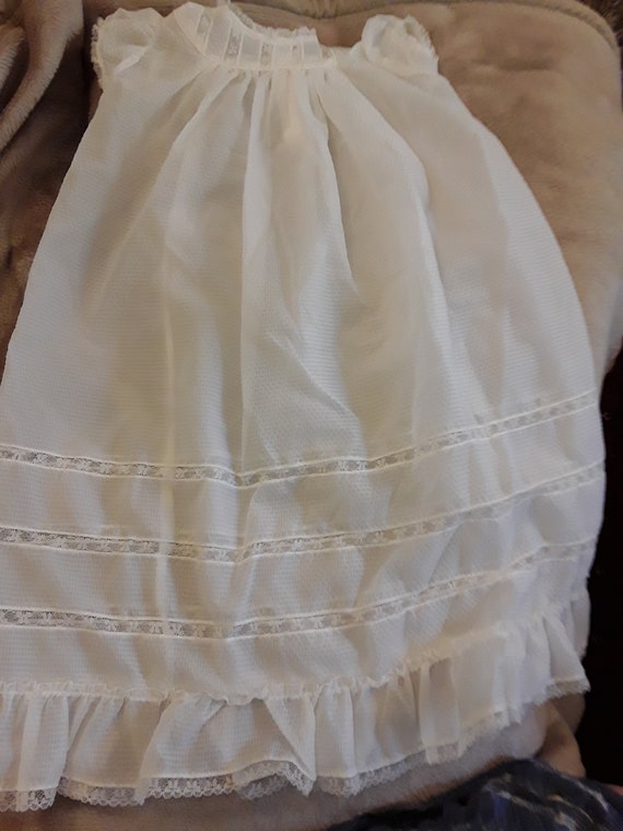 Pretty Rob Roy 1950s bri-nylon white childs gown … - image 1