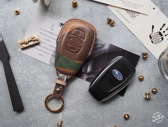 Handgemachte Leder Subaru Auto Schlüssel Fall.Leder Auto Schlüssel Fob  Abdeckung,Fernschlüssel Fall,Auto Keychain,Smart Key Leder Fall.Geschenk,personalisiert  - .de