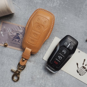 Handmade Leather Ford Mustang/Raptor Car key Case.Leather Car Key Fob cover,Remote Key Case,Car Keychain,Smart Key Leather Case.gift