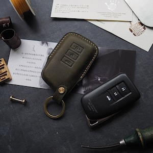 Handmade Leather Lexus Car key Case.Leather Car Key Fob cover,Remote Key Case,Car Keychain,Smart Key Leather Case.gift,customized